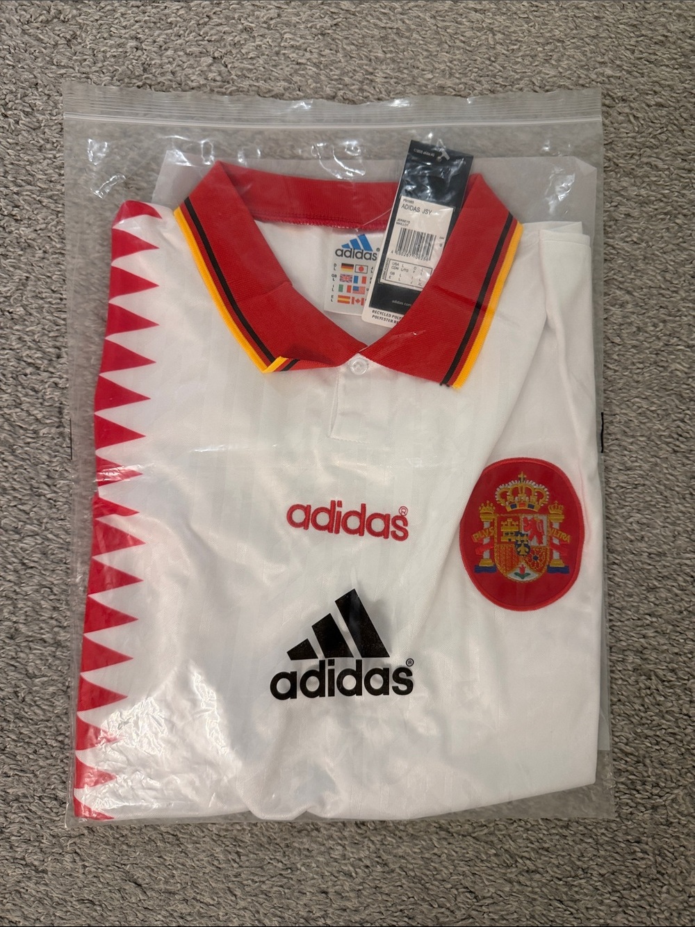 NWT adidas Adult Spain 1994 Away Jersey